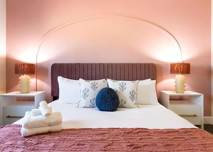 Holiday home The Rose Retreat-dream Bachelorette-walk 2 Oldtown *
